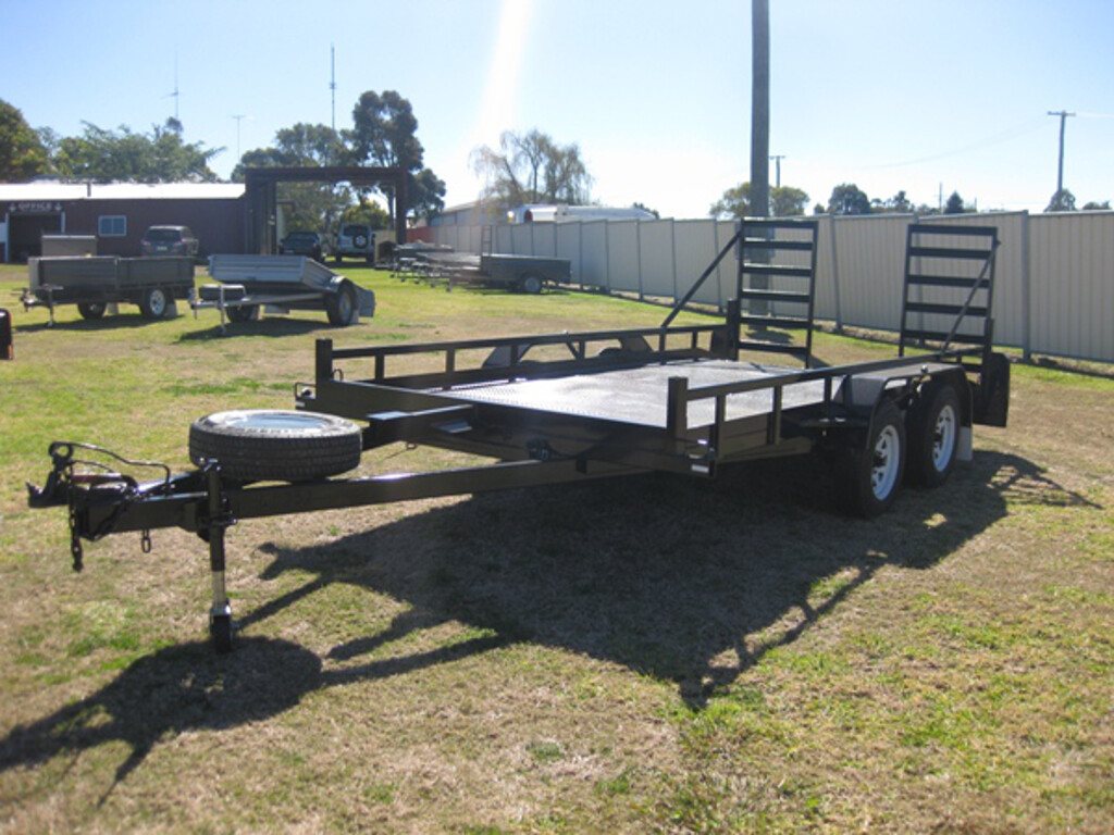 Car Carrier With Beaver Tail 2