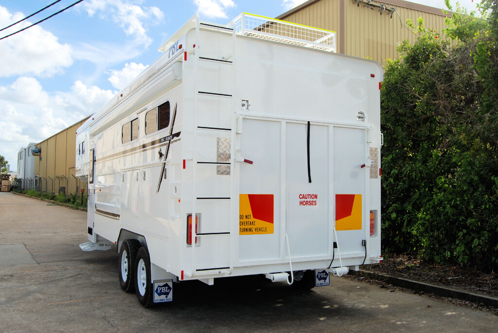 2.46m Wide Gooseneck with Rear Back Door & Awning