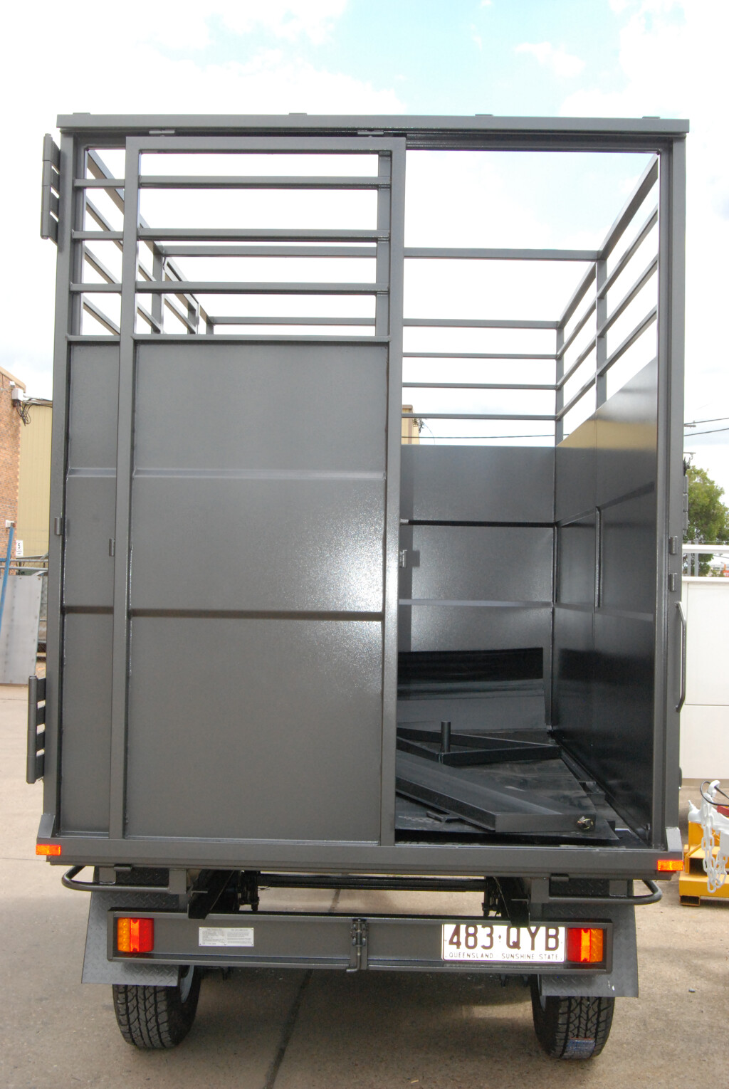 Stock Crate On Wheels Under Tandem Axle