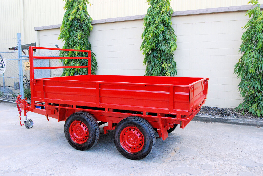 Tandem Axle Tipping Trailer 1