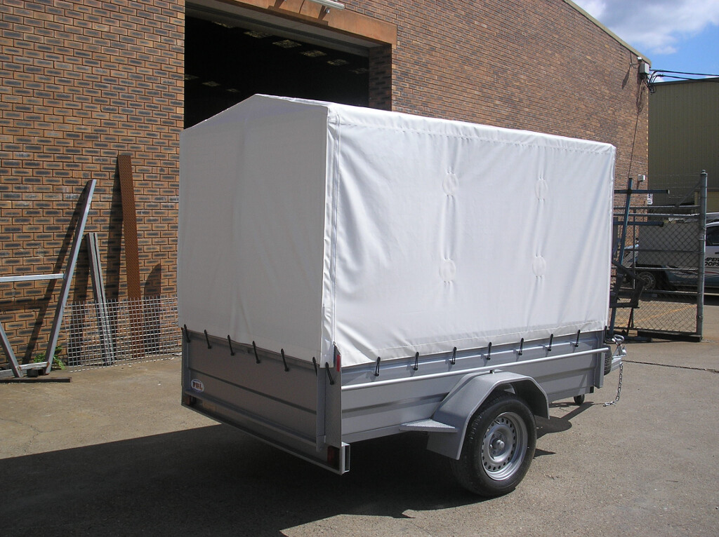 8x5 Trailer With 1200mm Cage And Vinel Canopy 3