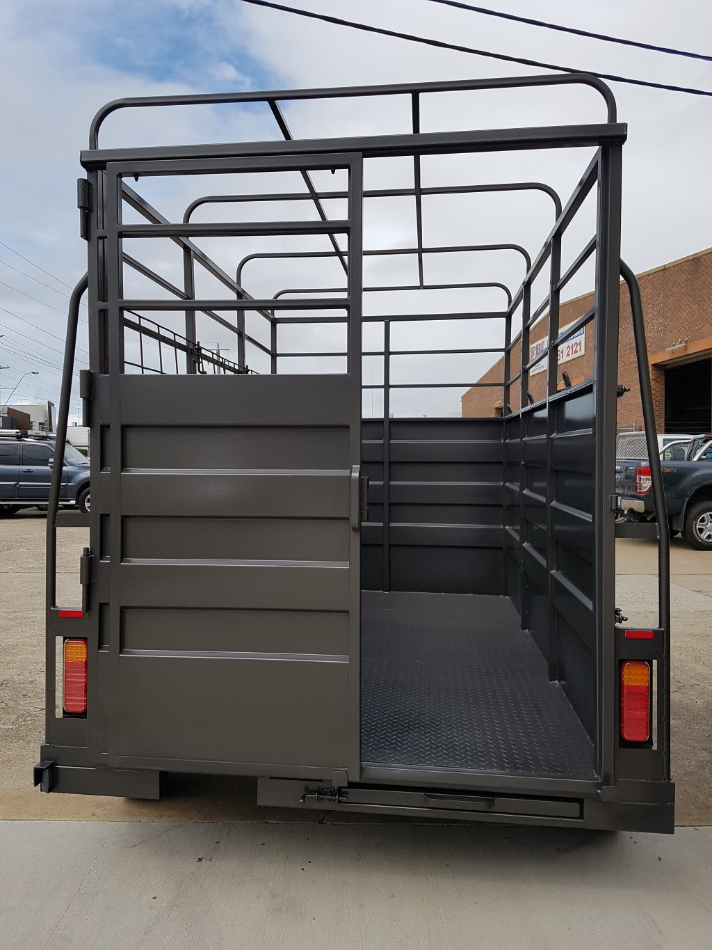 Rear Slide Out Ramp with Under Floor Ramp Storage